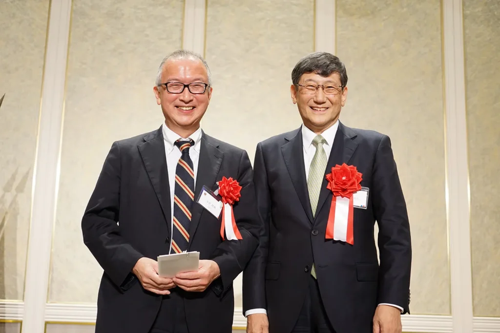 2023年6月受賞記念写真